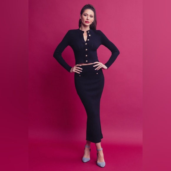 48. Knit Cardigan and Midi Skirt Set in Black - Picture 3 of 5